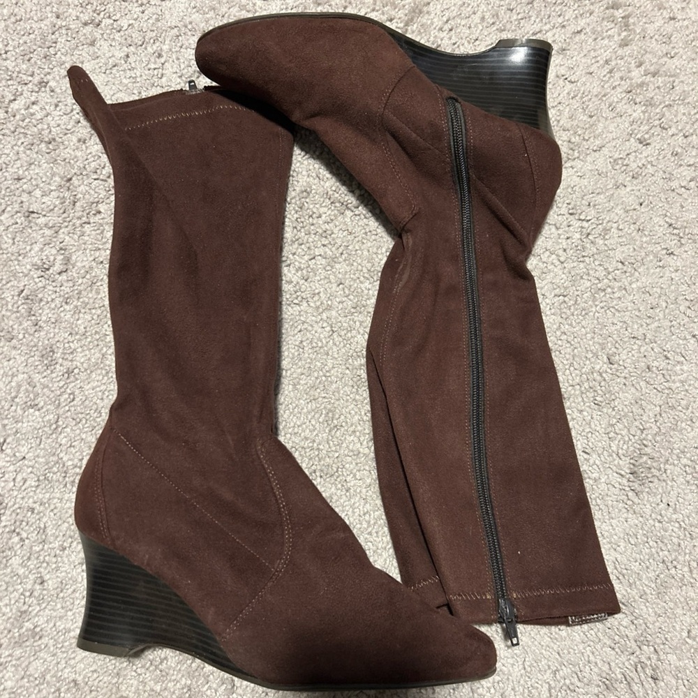 Brown Stretch Faux Suede Wedge Heel Zipper Boots 8
